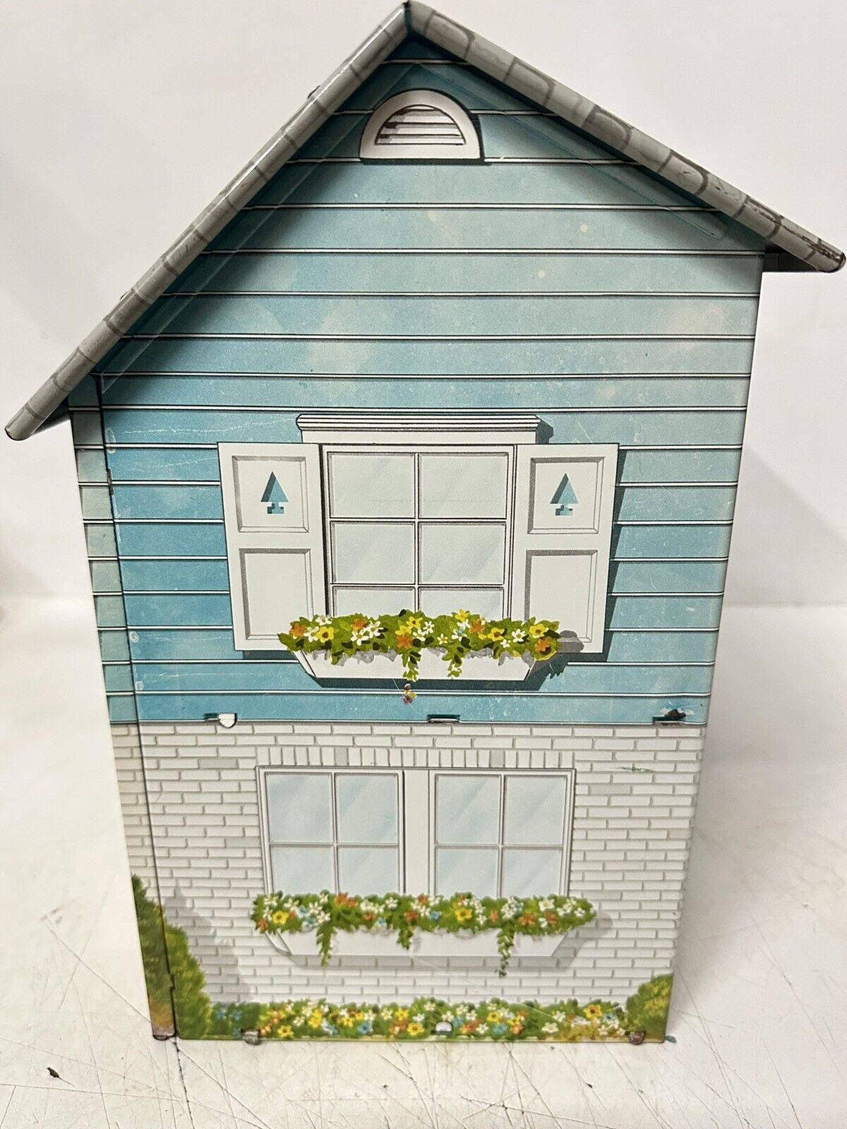 Vtg 1950 Marx Dollhouse Tin Metal Litho Colonial Doll House 18” X 14” X 8”