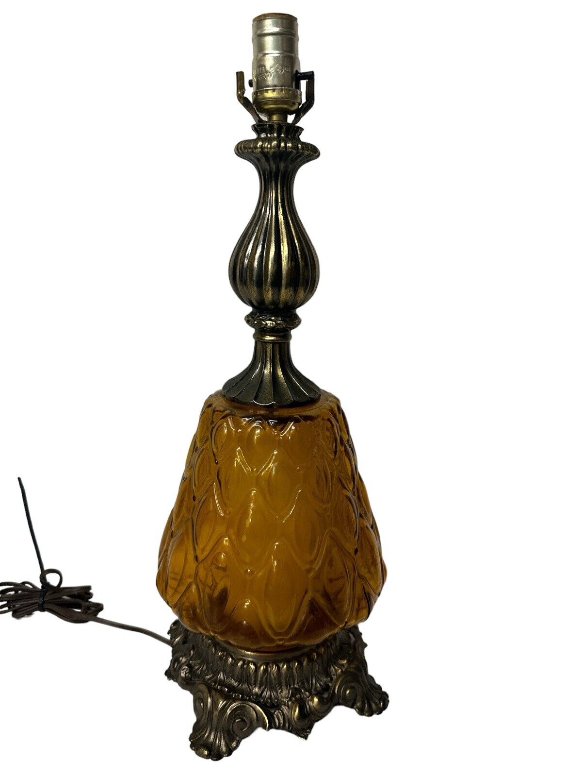 Vtg 1971 Hollywood Regency L & L WMC Table Lamp 21” Amber Globe Pineapple Works