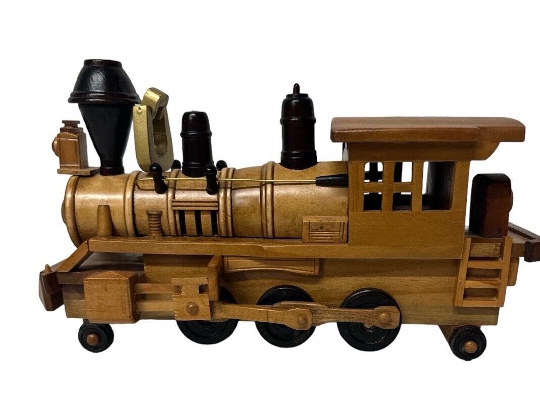 2016 Maple Wooden Handmade Steam Locomotive Collectible Train