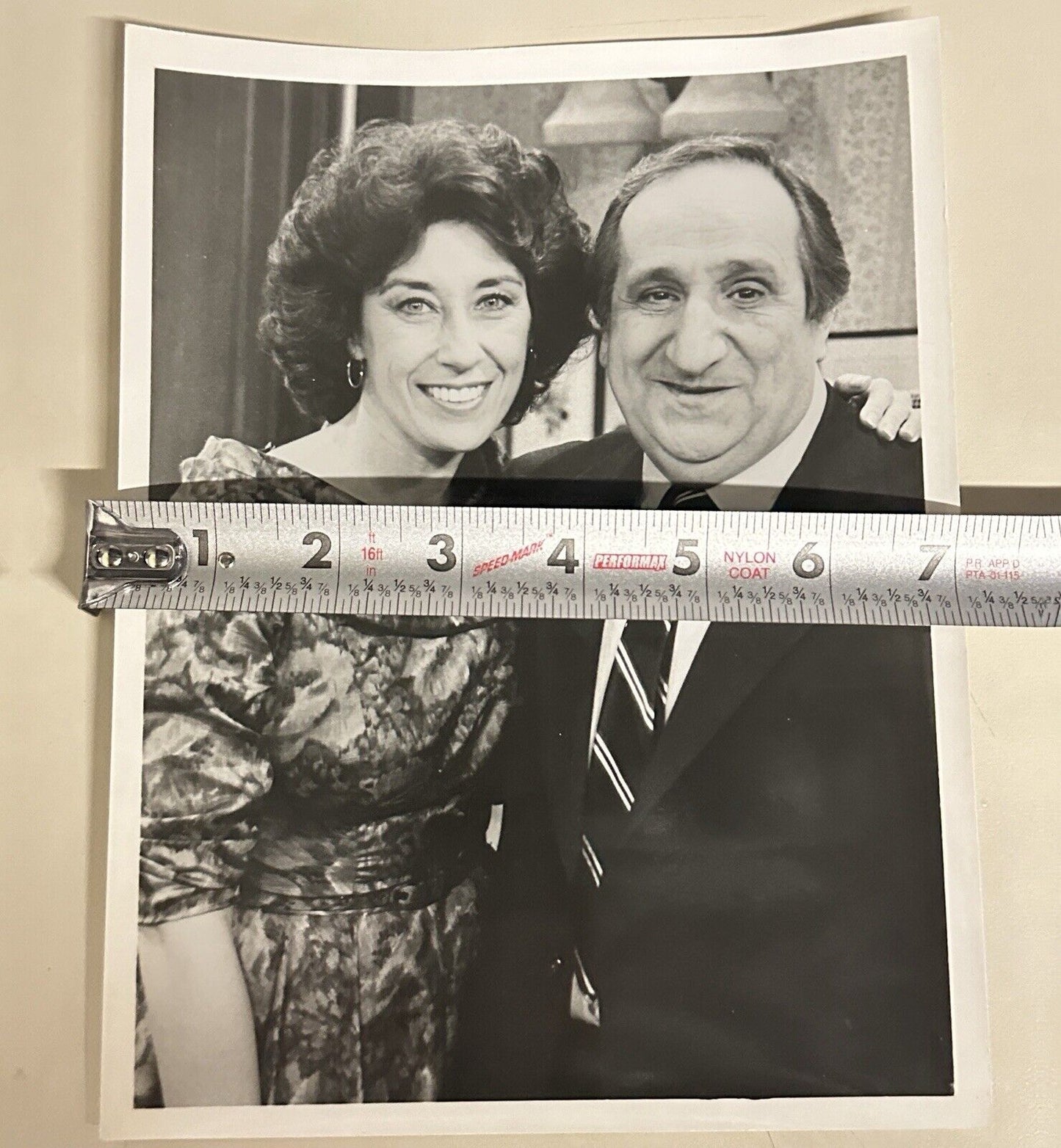 1982 Happy Days Press Release Photo Al Molinaro Ellen Travolta Actress