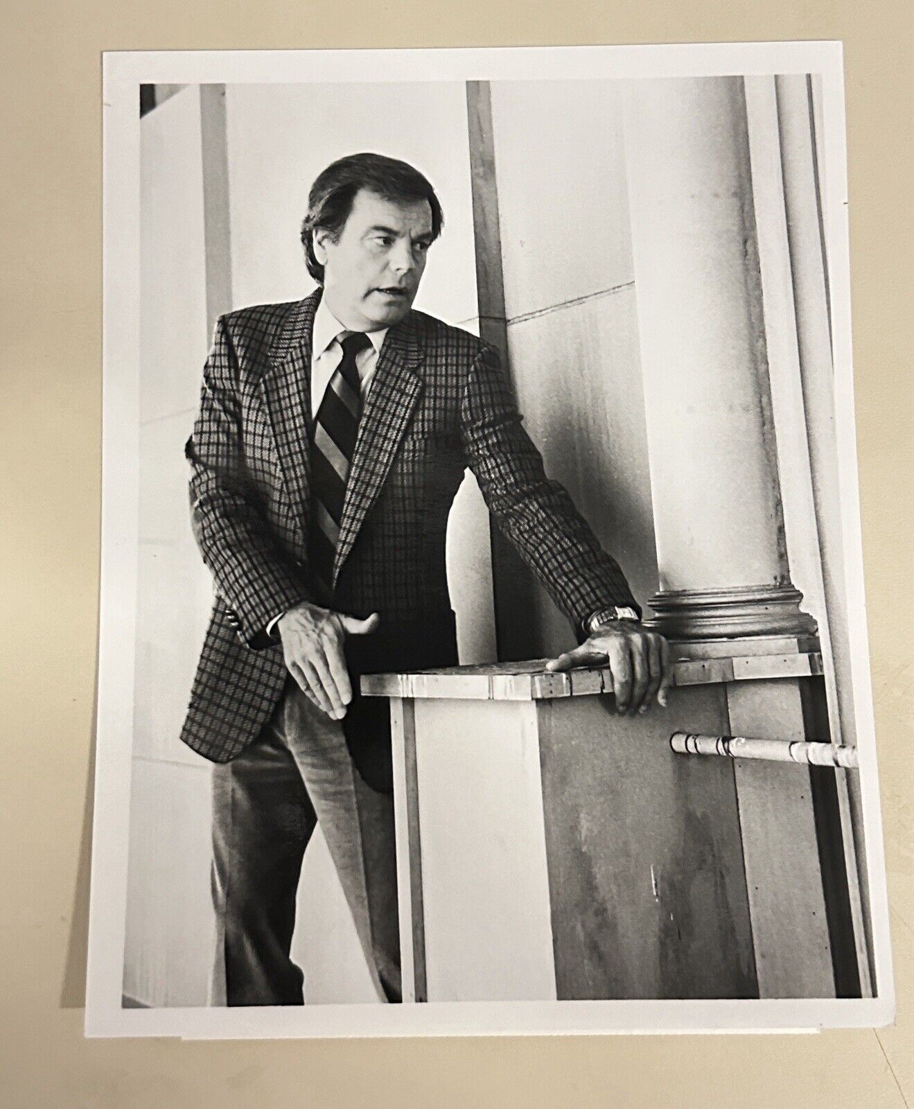 1985 Press Release Photo Robert Wagner actor in J. G. Culver 7”x 9” ABC TV