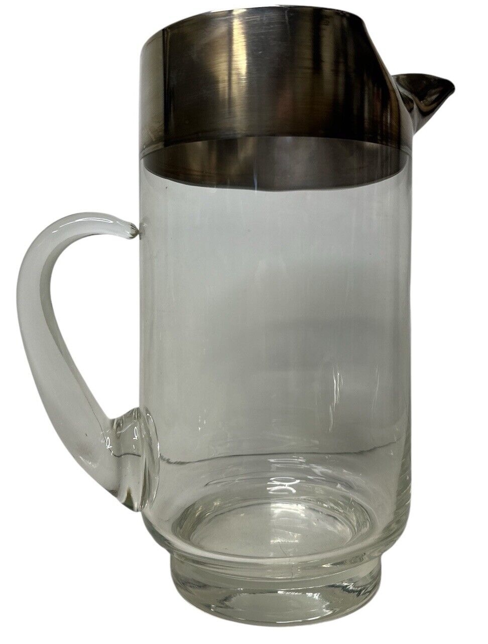 Dorothy Thorpe Silver Band Rim Glass Pitcher Beautiful MCM Bar Pitcher 9.5” Tall