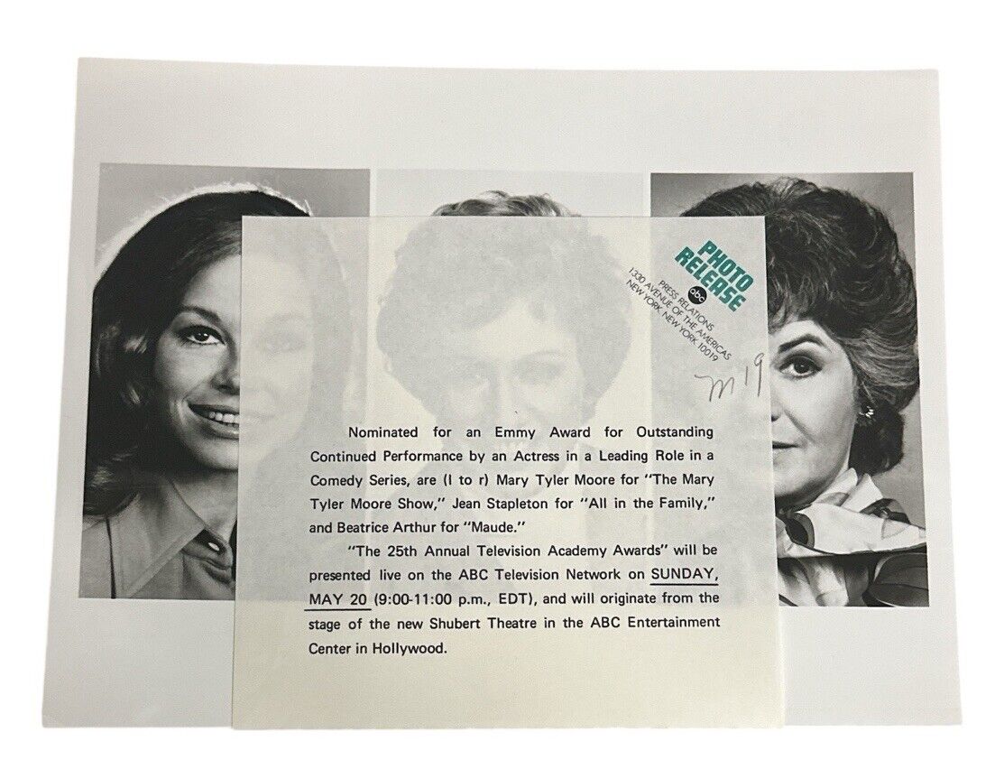 1973 25th Annual Emmy Awards Press Release photo Leading Women Actress Category
