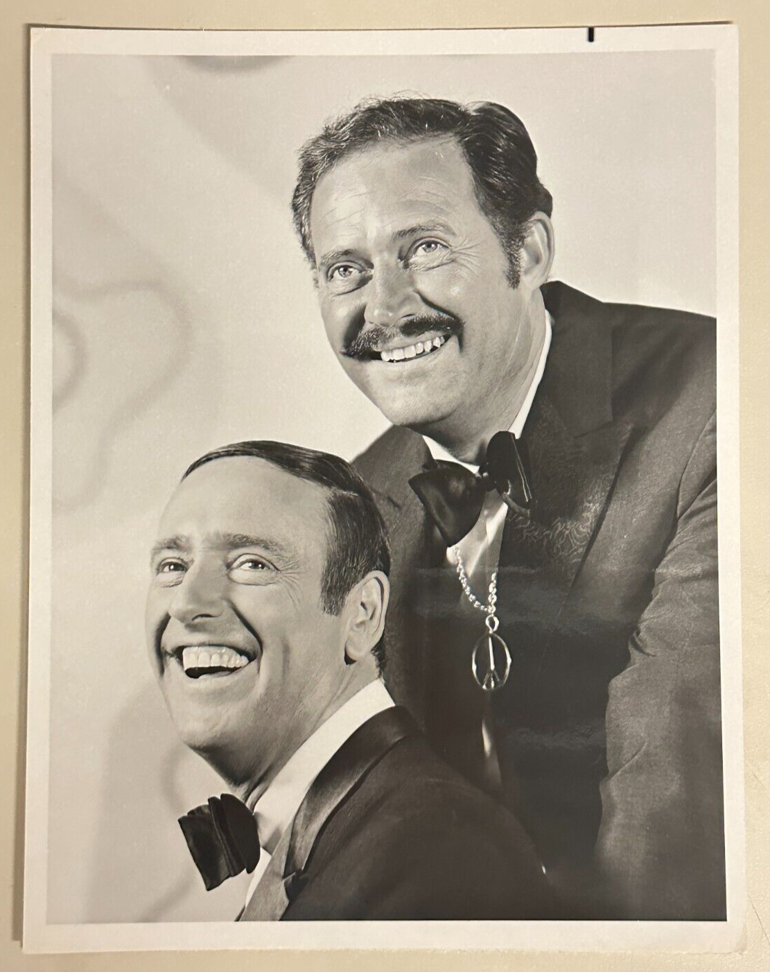1971 Press Release Photo "Rowan & Martin's Laugh-In" Dick Martin & Dan Rowan