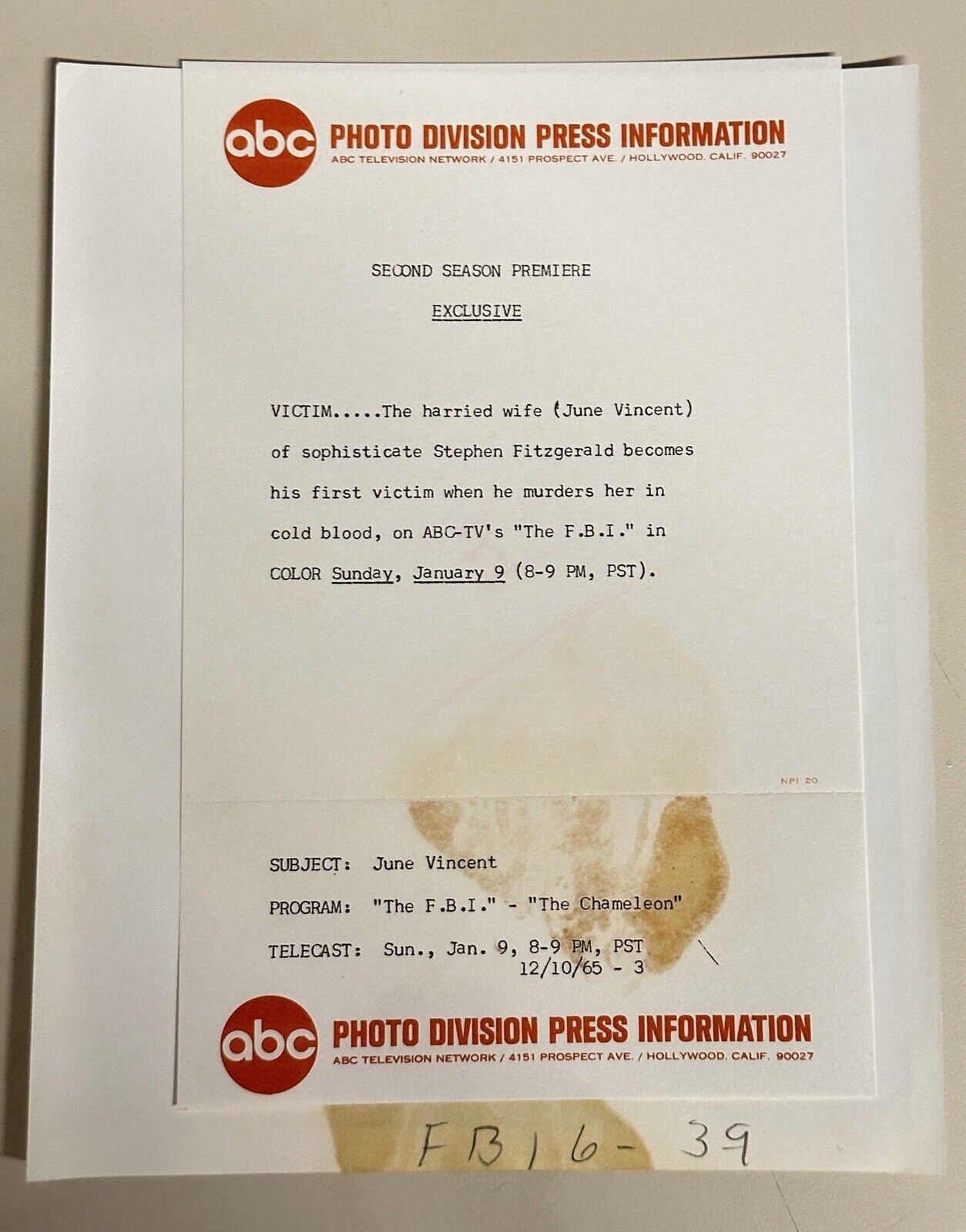 1965 Press Release Photo Scene From The FBI “ The Chameleon” June Vincent