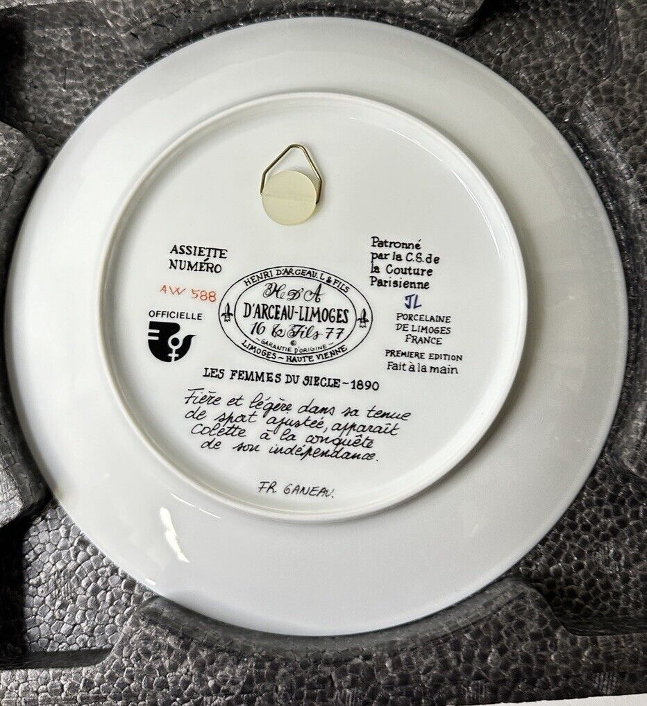 1890 D'Arceau Limoges Les Femmes Du Siecle Women of the Century Collector Plate