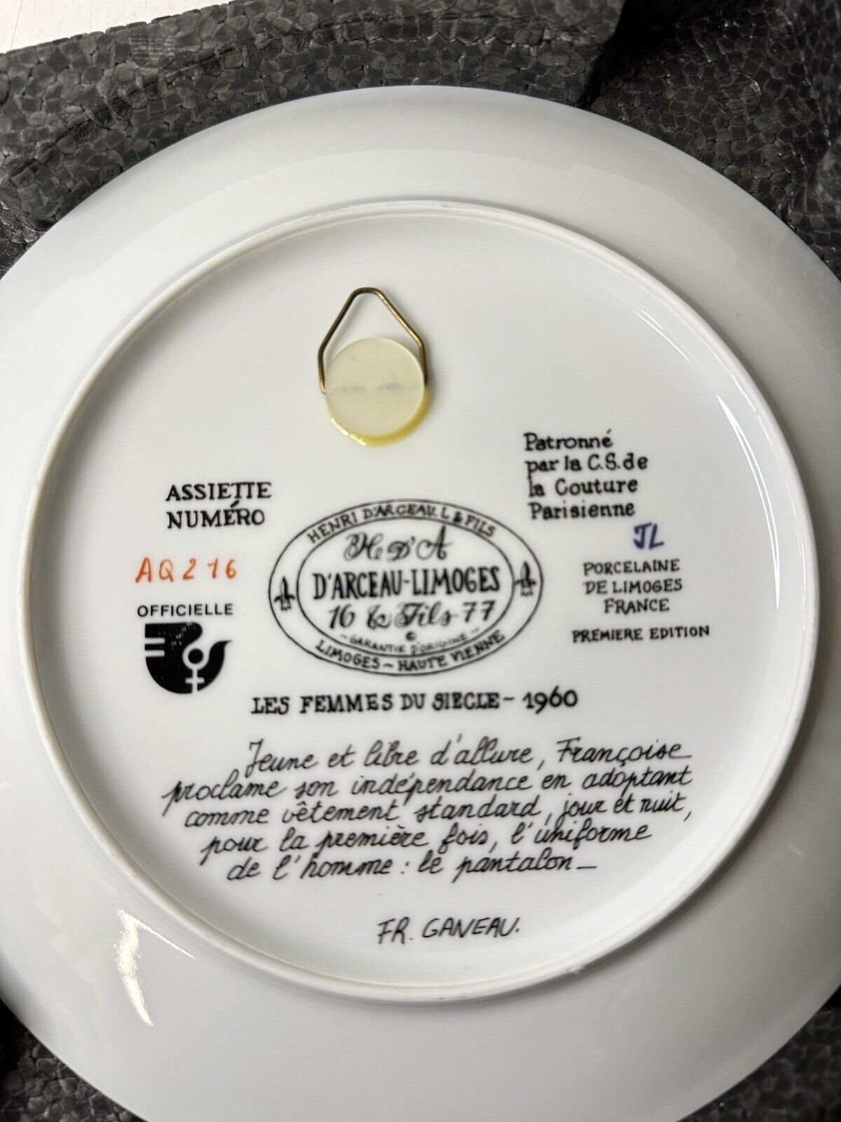 D'Arceau Limoges Women of the Century Premier Ed THE Independent Woman 1960 +COA