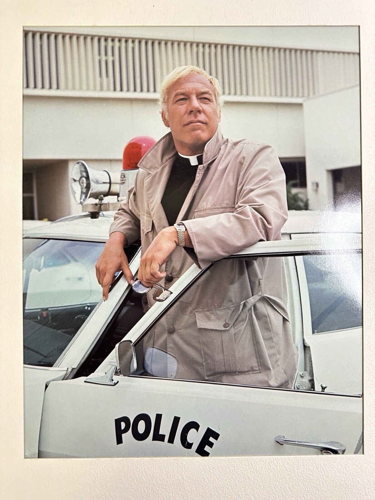 1968 Original TV Guide Cover Portrait George Kennedy In Sarge 20” x 16”