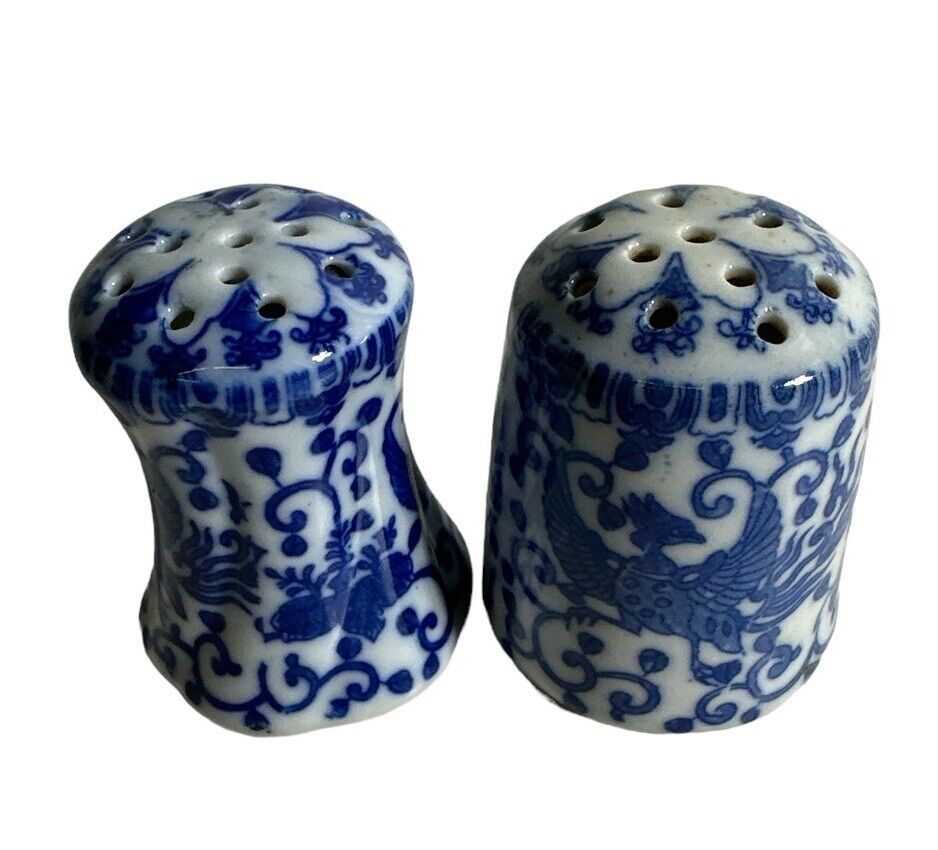 Vintage Phoenix Blue On White Salt And Pepper Shakers Made In Japan