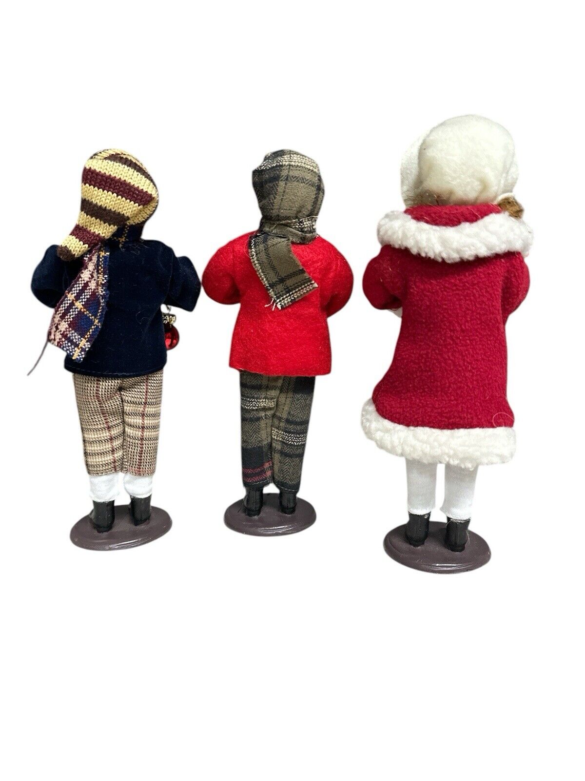 Carolers 3 Promax Christmas Carolers 9”
