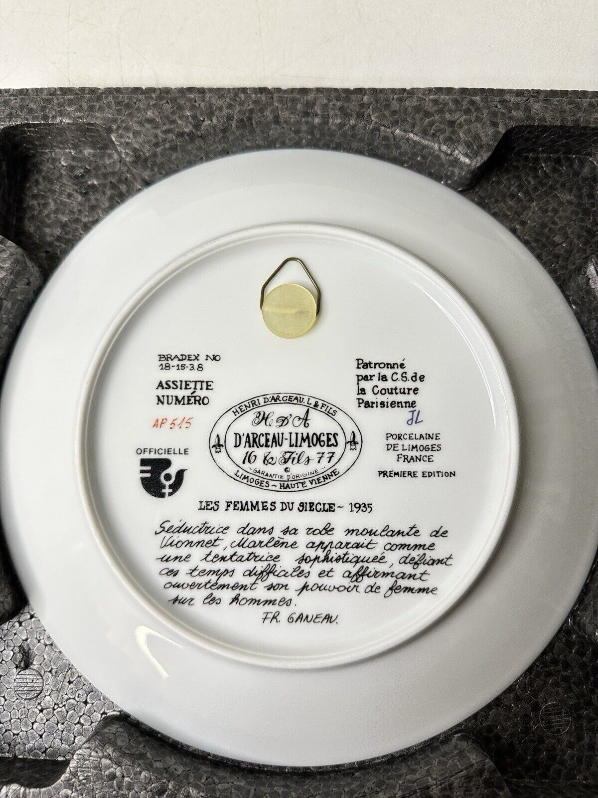 Marlene the Vamp PlateVIII Henri D'Arceau L & Fils Collection 1978