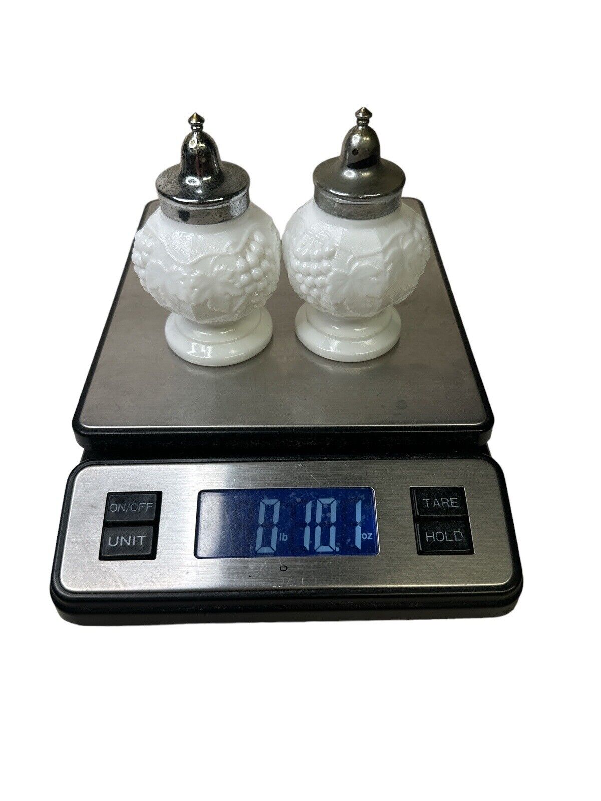 Vintage IMPERIAL GLASS Milk Glass Grape & Vine Pattern Salt & Pepper Shakers