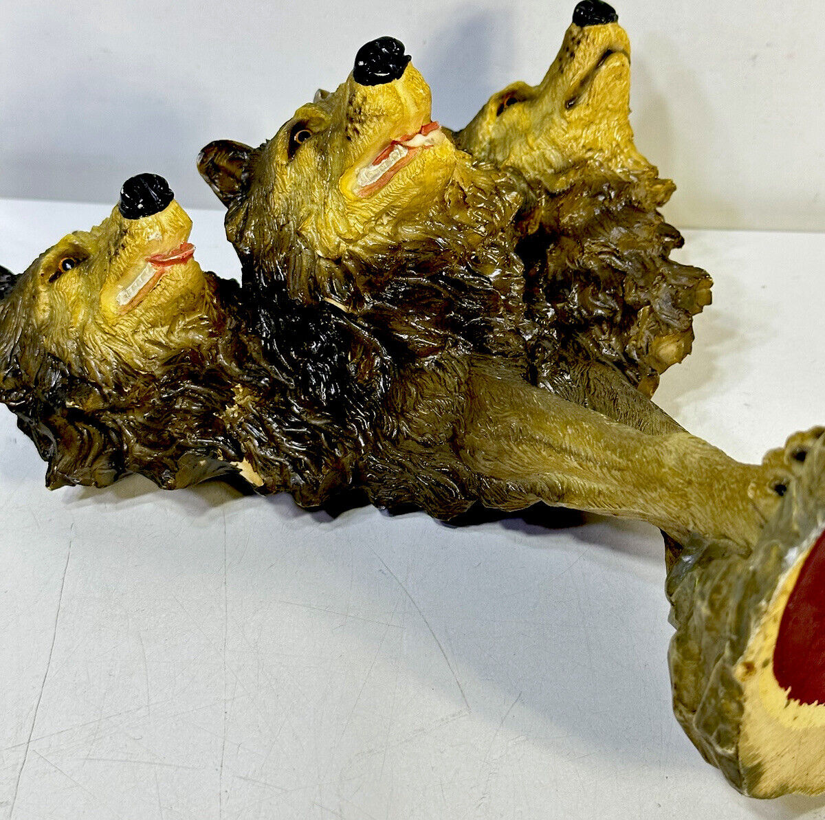 3 Wolf Heads Bust Sculpture Figurine 8.5” Resin Folk Art Table Decor