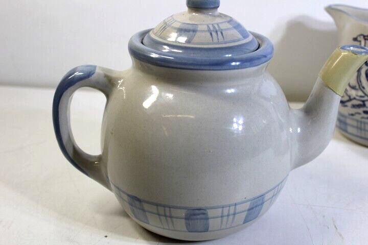 Vtg Lot of 3 Louisville Stoneware Tea Milk Pitchers Gaggle of Geese