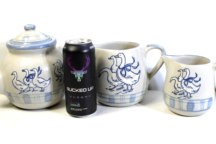 Vtg Lot of 3 Louisville Stoneware Tea Milk Pitchers Gaggle of Geese