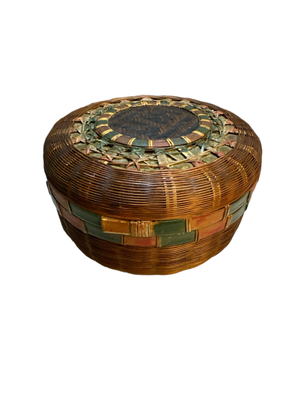 Vtg hand woven lot of 3 Wicker Round Painted Sewing decor Basket's with stand