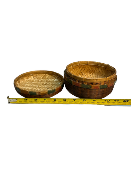 Vtg hand woven lot of 3 Wicker Round Painted Sewing decor Basket's with stand