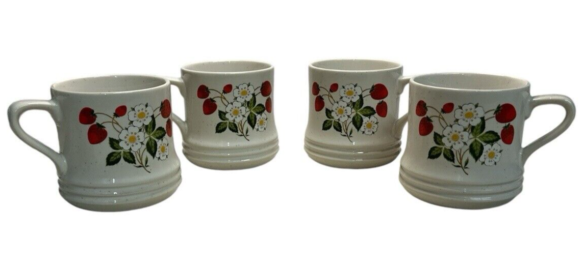 Vtg Set of 4 Sheffield Strawberries 'n Cream Stoneware Coffee Mugs Cups Japan