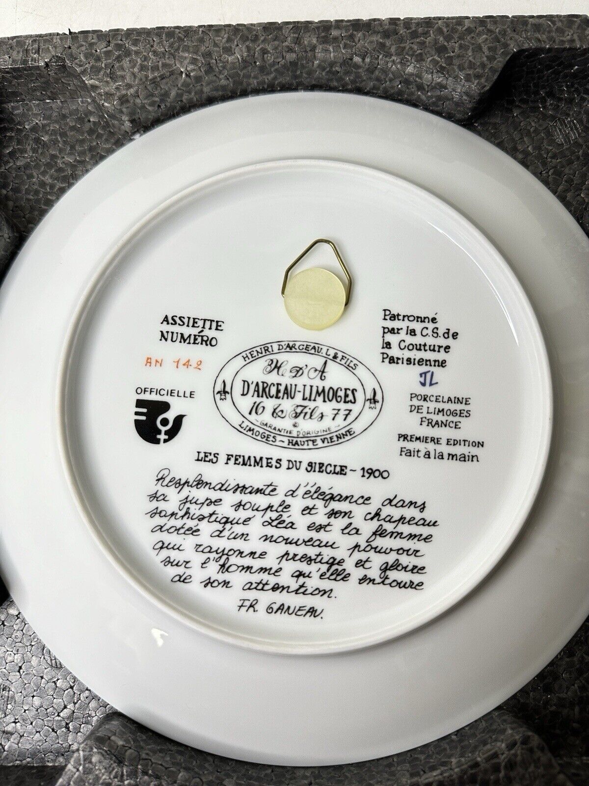 Henri D'Arceau Limoges Lea La Femme Fleur 1900 Collector's Plate Vtg 1976