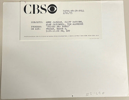 1973 Press Release Photo Cast Of CBS Show Sticks and Bones 7” x 9”