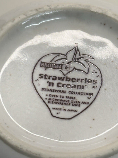 Vtg Set of 4 Sheffield Strawberries 'n Cream Stoneware Coffee Mugs Cups Japan