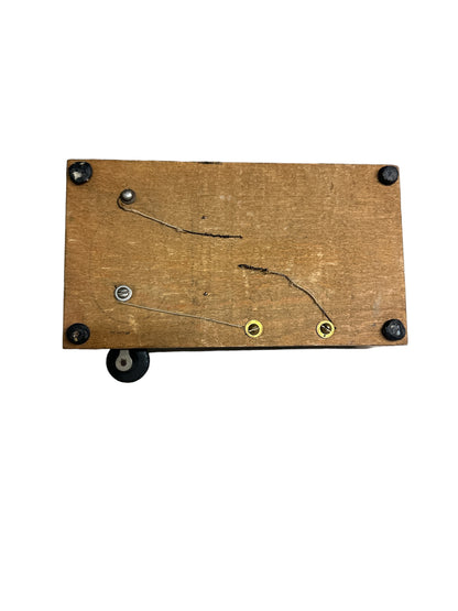 Antique Siginal electric Mfg Co Menominee Michigan Telegraph Key Sounder 4 Ohms