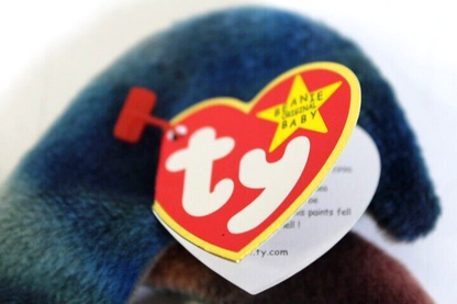 Ty Beanie Babies Claude the Crab w/ Tag Errors in collectors condition